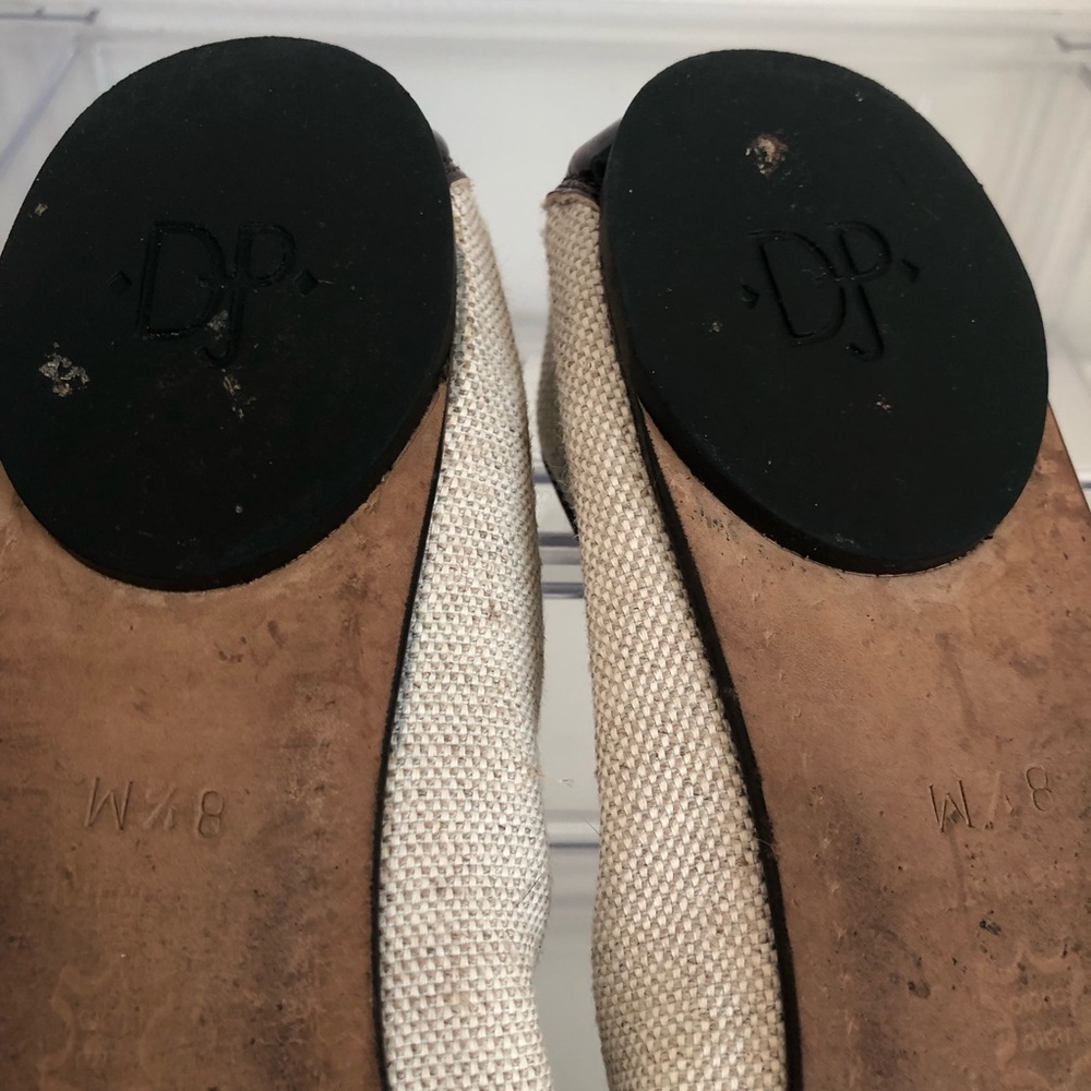 Donald J Pliner Linen and Tortoise Flats - Picture 7 of 10